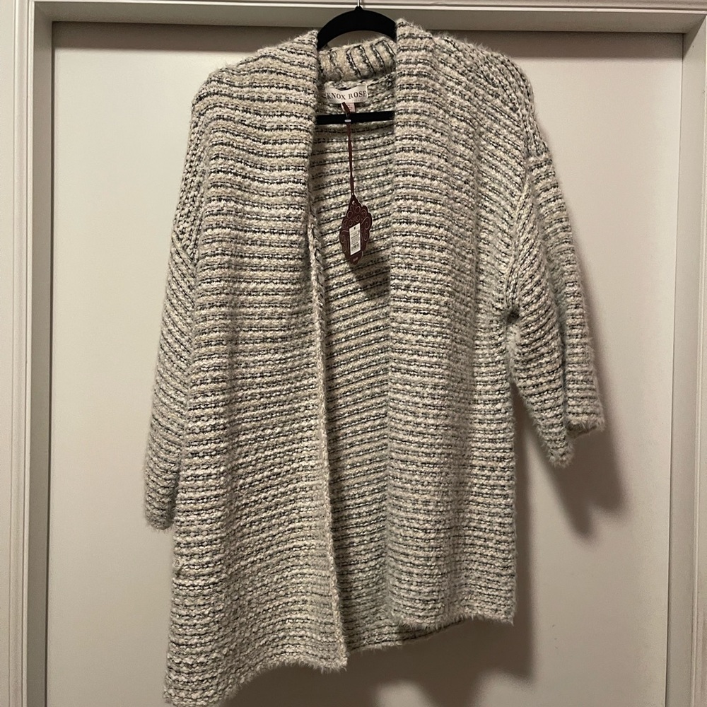 Knox Rose cardigan brand new!